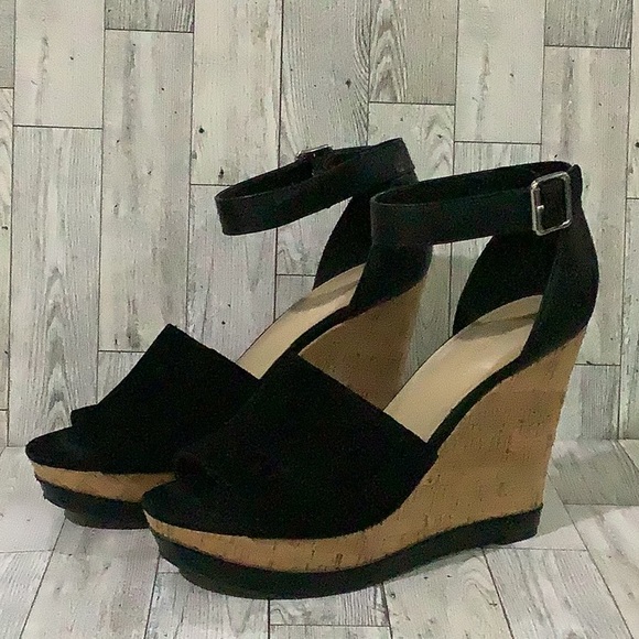 Marc Fisher “Hillory” black wedge summer sandal size 9.5 - Picture 3 of 7